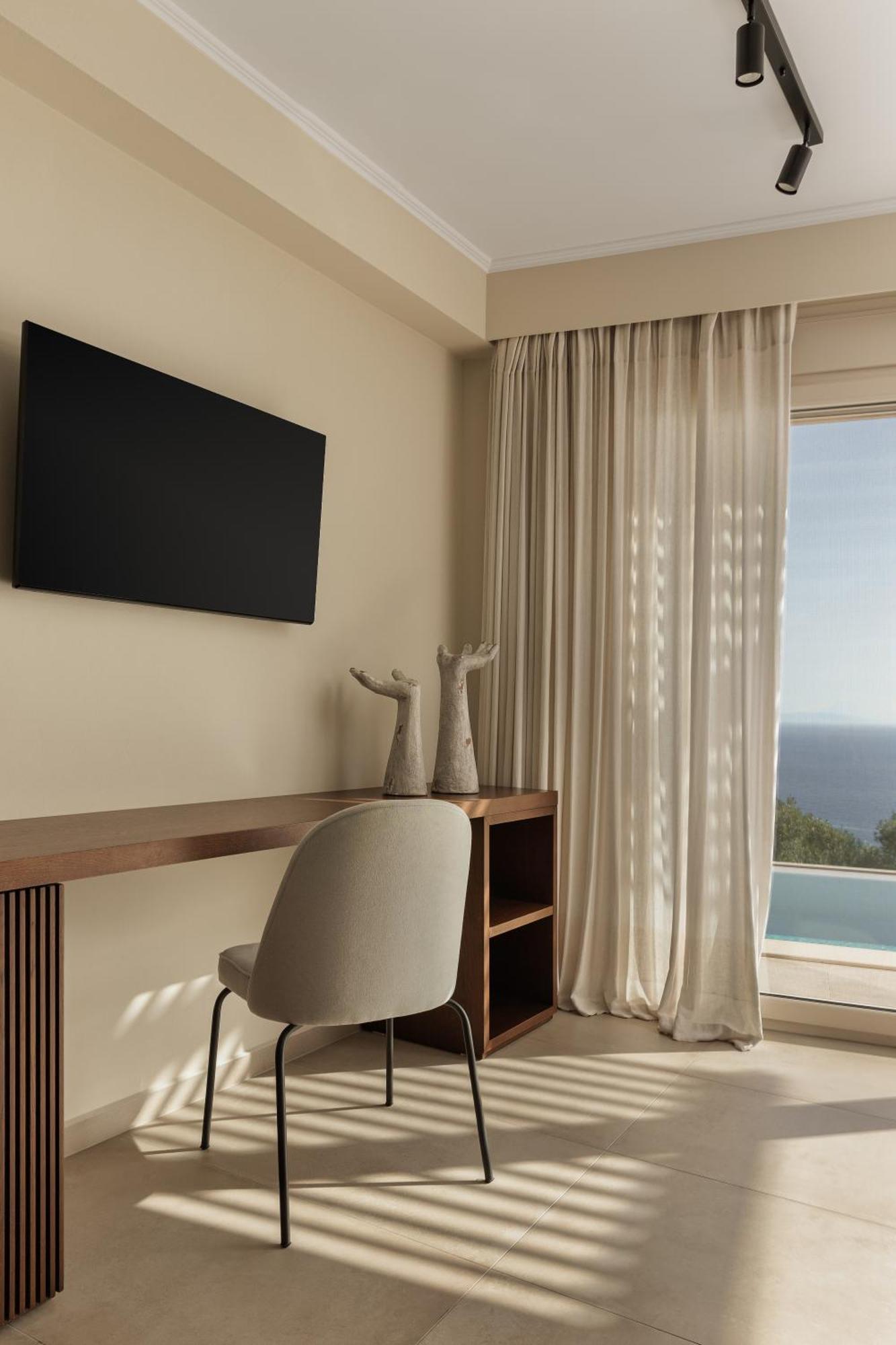 Apolis Villas & Suites Resort Parga Exteriér fotografie